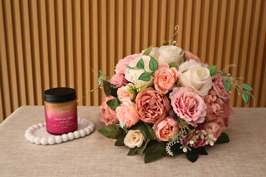 Arreglo Floral de Rosas en Tonos Rosados